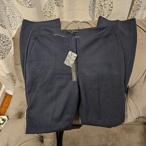 NWT- HARVE BENARD CLASSIC FULL LENGTH PANTS SZ 2